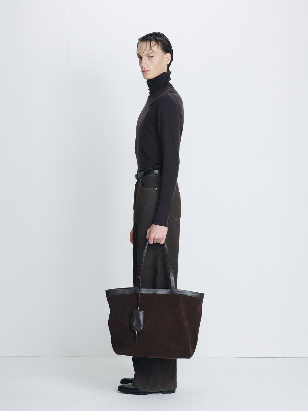 Tonywack - Light Wool Slim Roll Neck (Espresso) product image 2 | TRAB K-Fashion Australia
