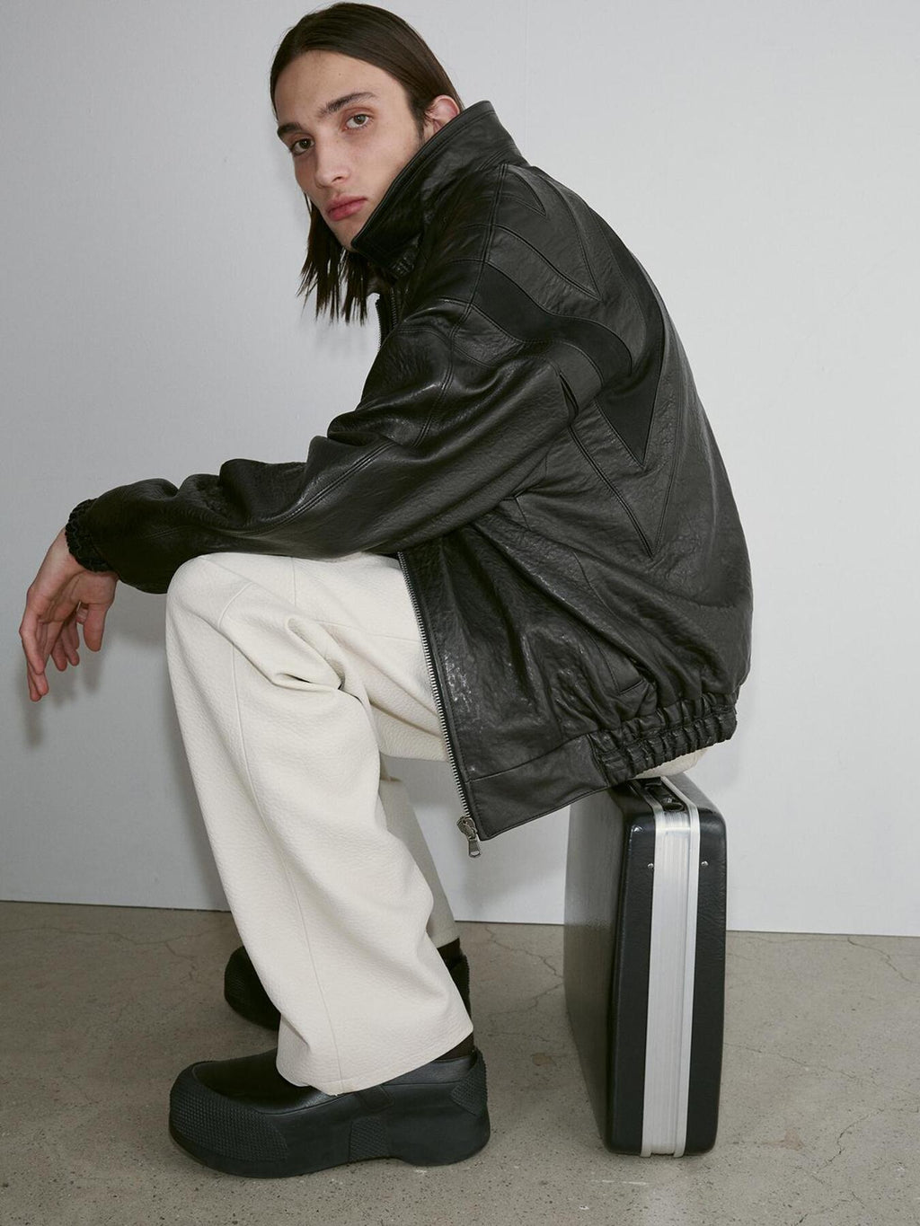 Recto - 70S Lucas Leather Bomber Jumper (Black) product image 6 | TRAB K-Fashion Australia