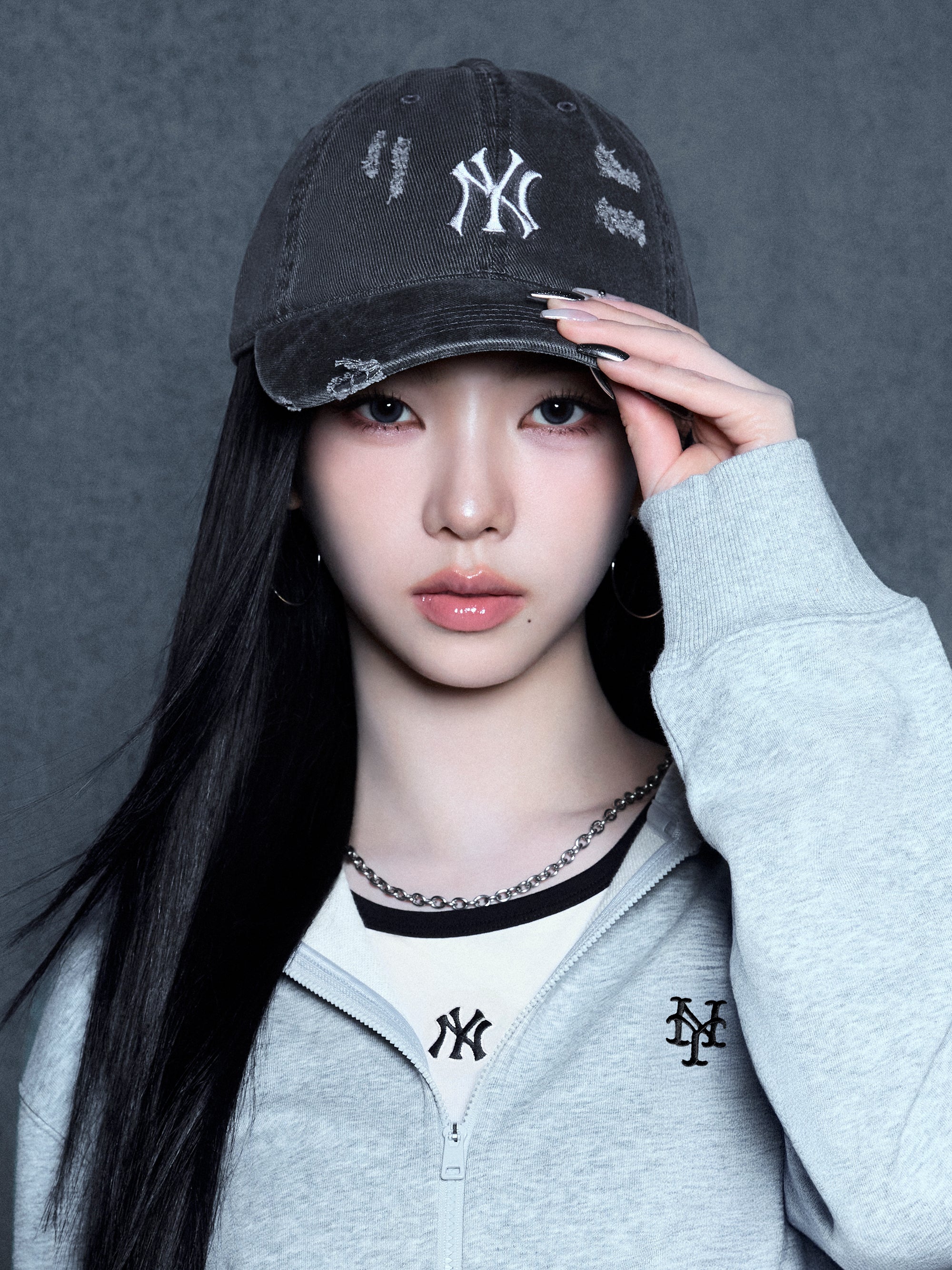 MLB Korea - MLB Damage Washing Unstructured Ball Cap New York Yankees (Dark Gray) product image 1 | TRAB K-Fashion Australia