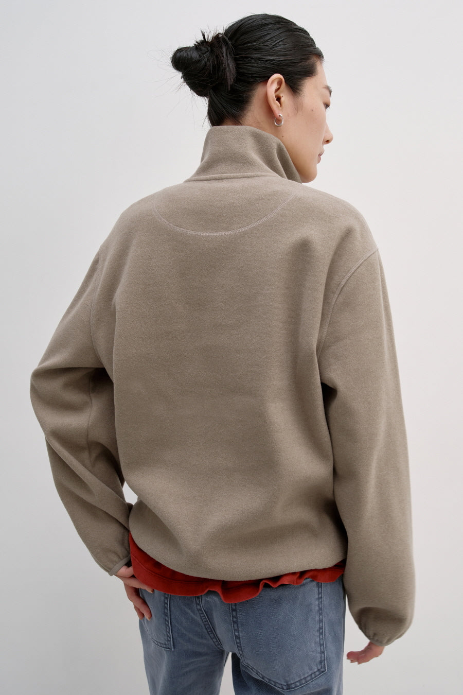 Insilence - Classic Fleece Quarter-Zip (Ash Beige) product image 6 | TRAB K-Fashion Australia