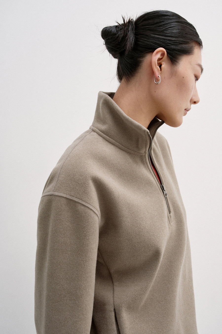 Insilence - Classic Fleece Quarter-Zip (Ash Beige) product image 3 | TRAB K-Fashion Australia