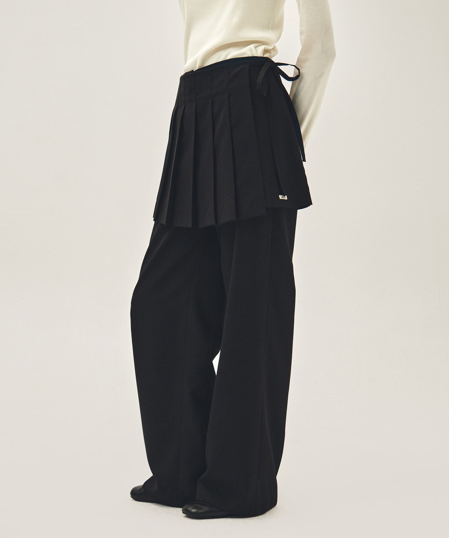 Marithe & Francois Girbaud - Layered Pleats Skirt Pants (Black) product image 1 | TRAB K-Fashion Australia
