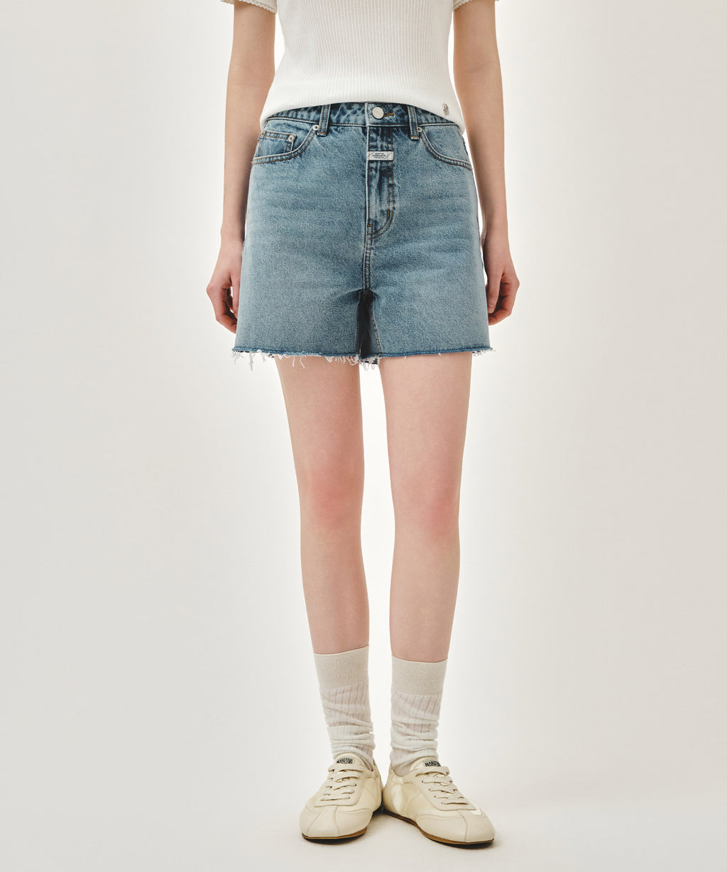 Marithe & Francois Girbaud - Raw Edge Washed Denim Shorts (Light Blue) product image 3 | TRAB K-Fashion Australia