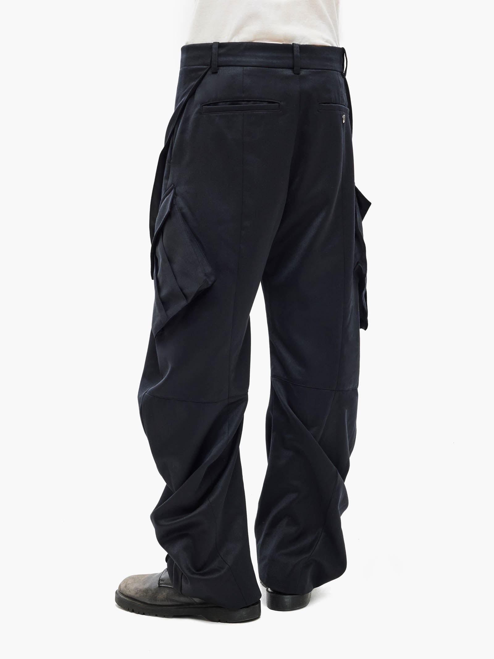 Jiyong Kim - Curved Multi Pocket Trousers (Black) product image 5 | TRAB K-Fashion Australia