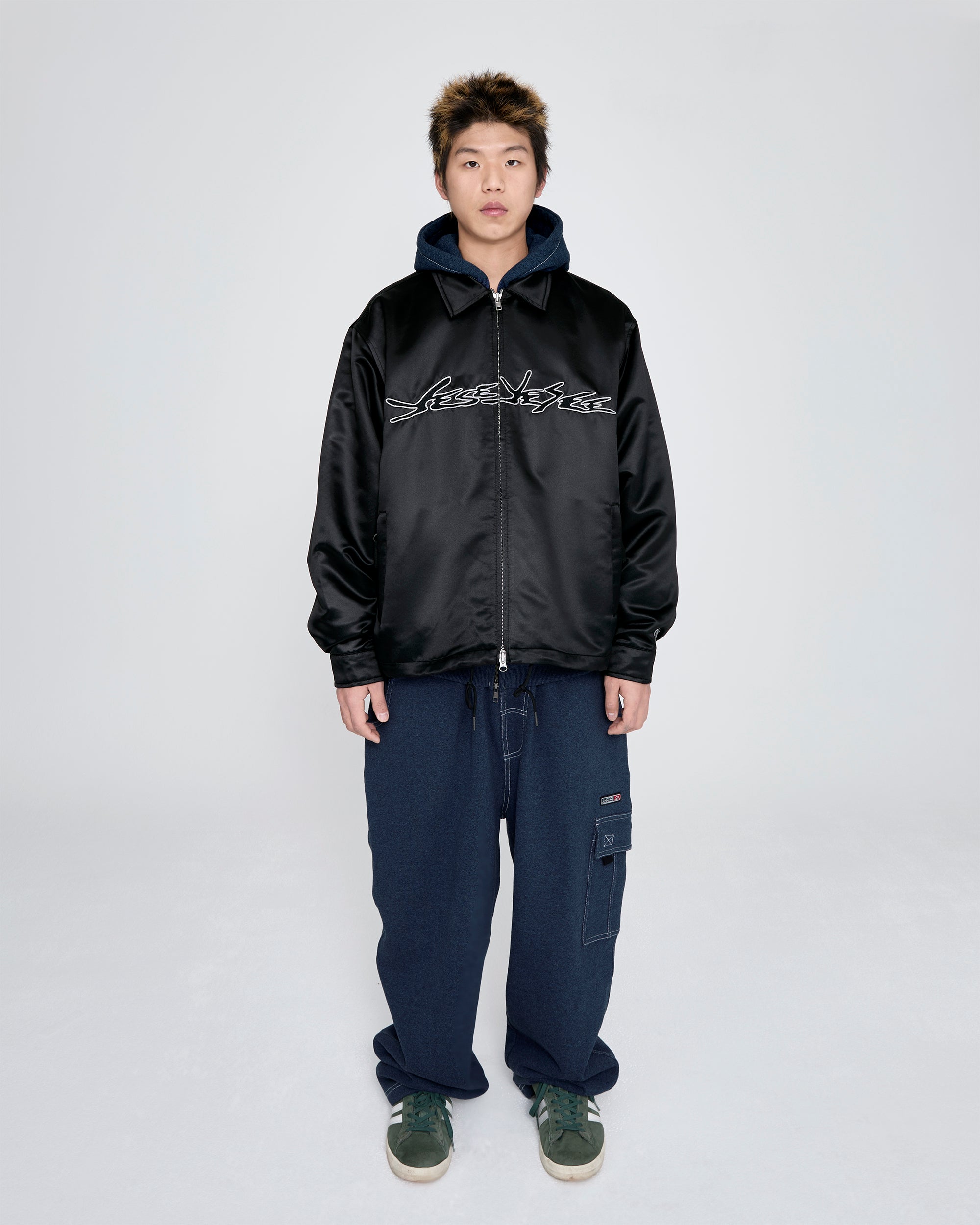 yeseyesee - Chain Stitch Logo Coach Jacket (Black) product image 7 | TRAB K-Fashion Australia