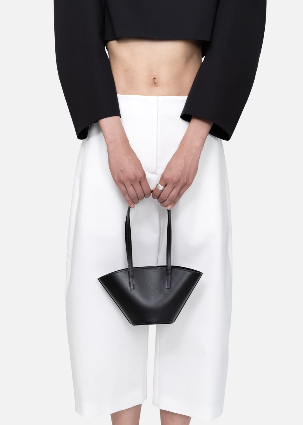 Amomento - Mini Leather Bucket Bag (Black) product image 4 | TRAB K-Fashion Australia