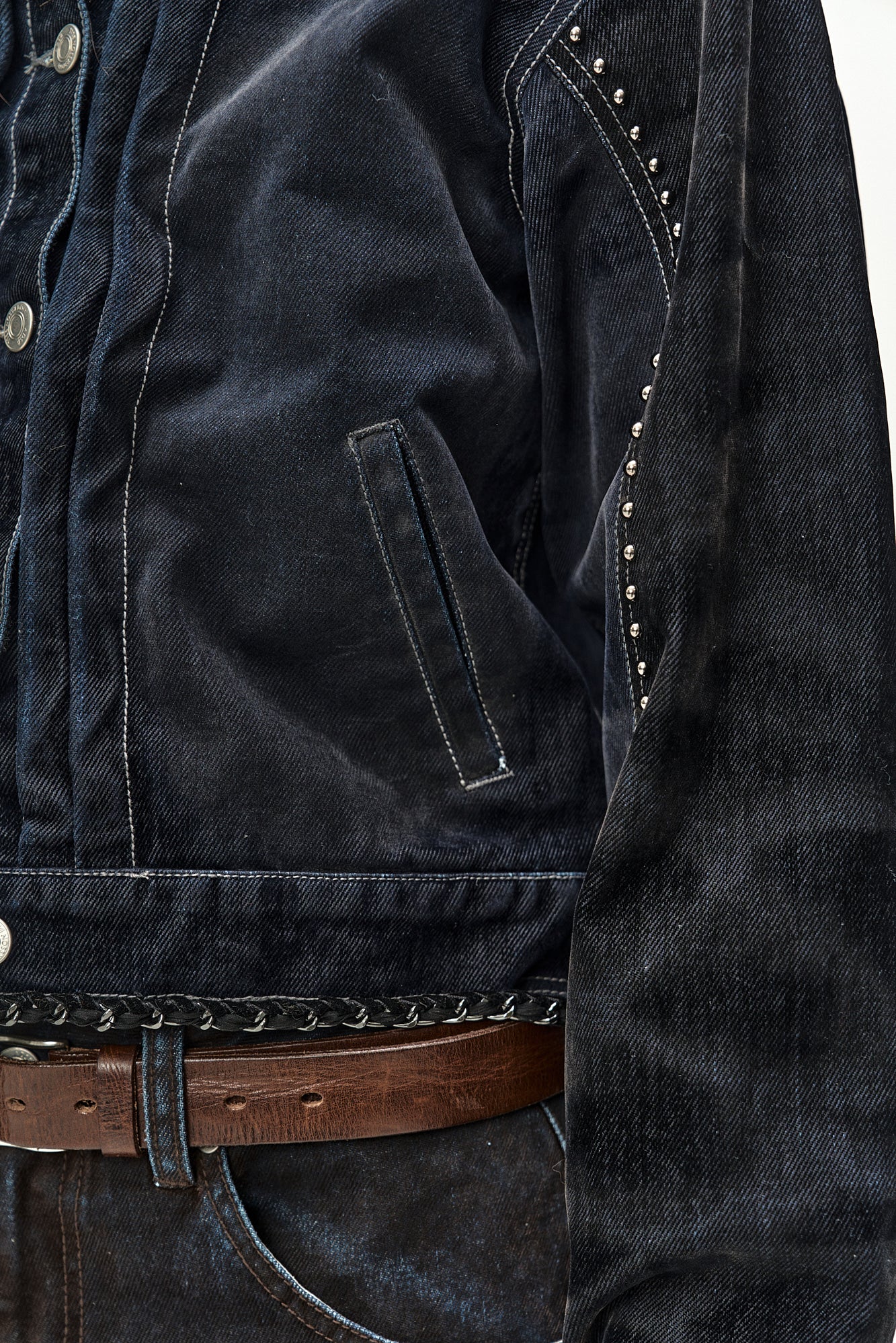 Andersson Bell - [Pre-Order – Ships August 28] Studded Velvet Denim Jacket (black/navy) (Black/Navy) product image 8 | TRAB K-Fashion Australia