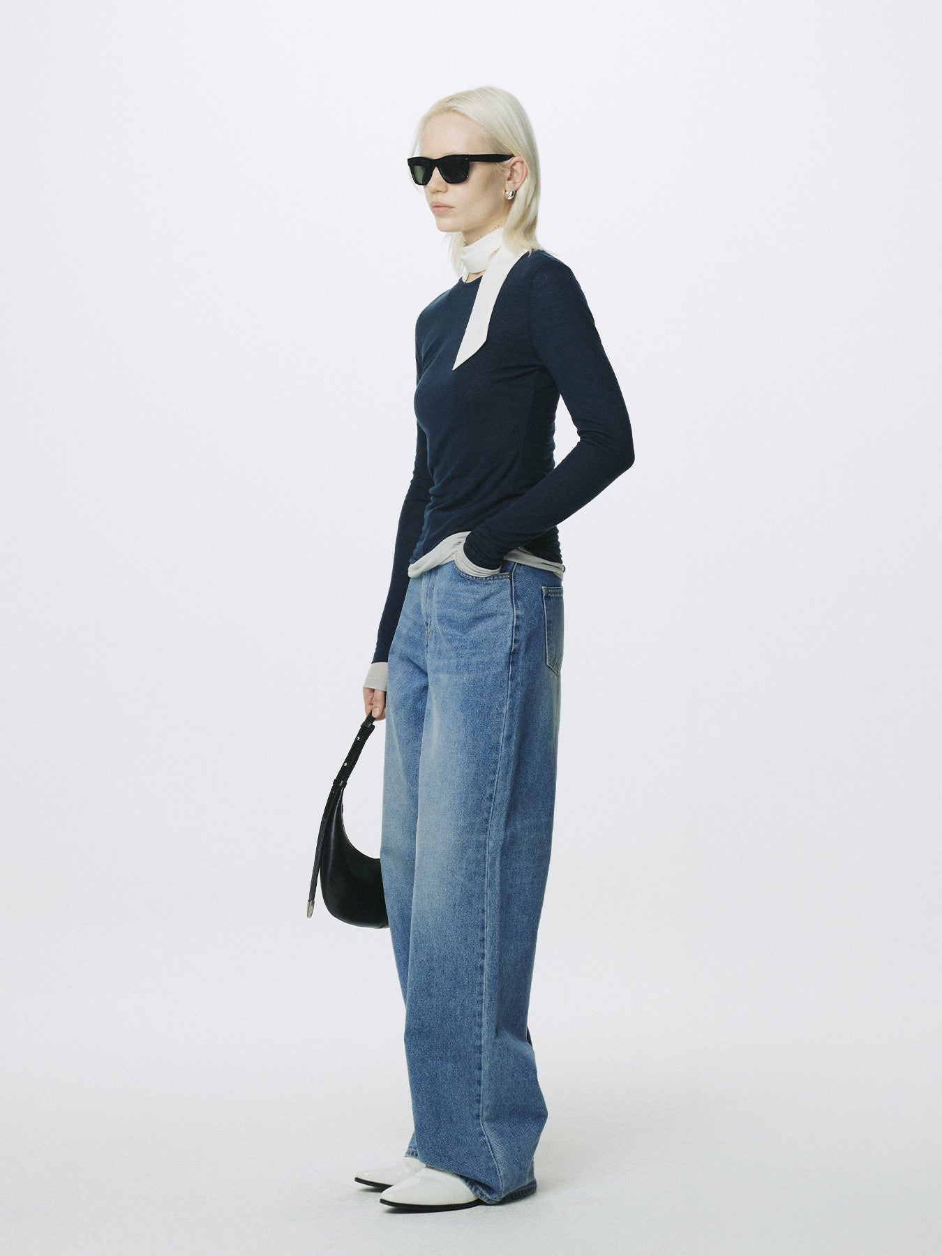 Tonywack - Wide-Leg Baggy Denim Jeans (Washed Blue) product image 6 | TRAB K-Fashion Australia
