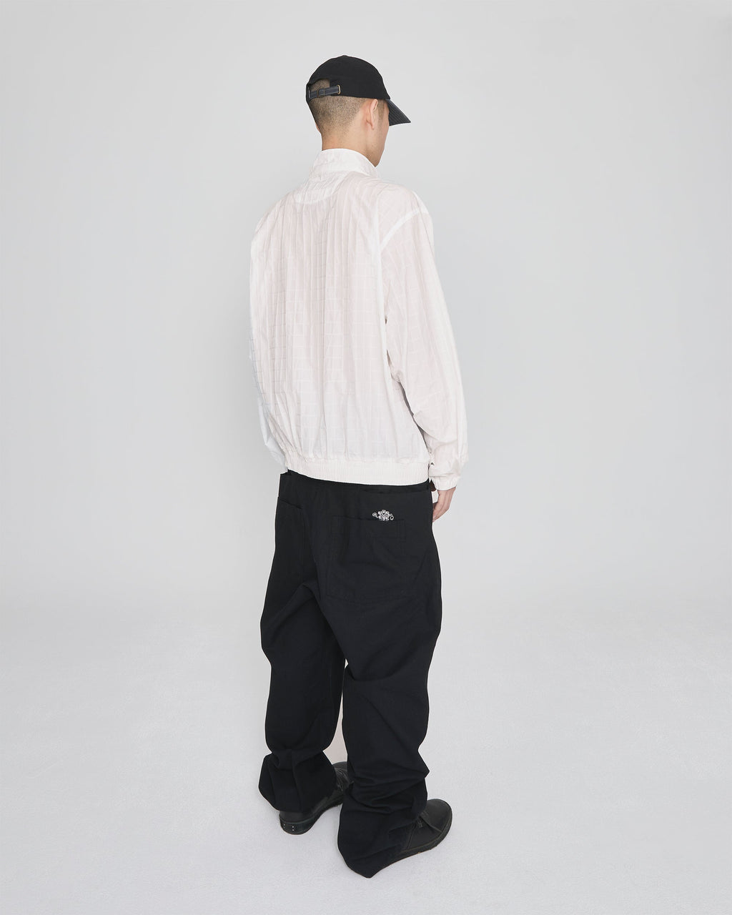 yeseyesee - Windowpane Zip Blouson (White) product image 9 | TRAB K-Fashion Australia