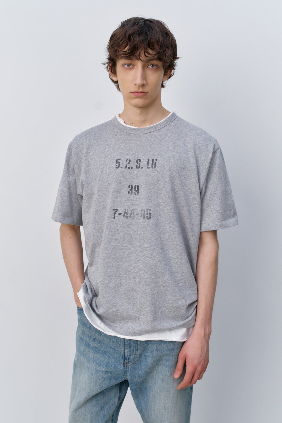 Insilence - Stencil Graphic T-shirt (Melange Grey) product image 2 | TRAB K-Fashion Australia