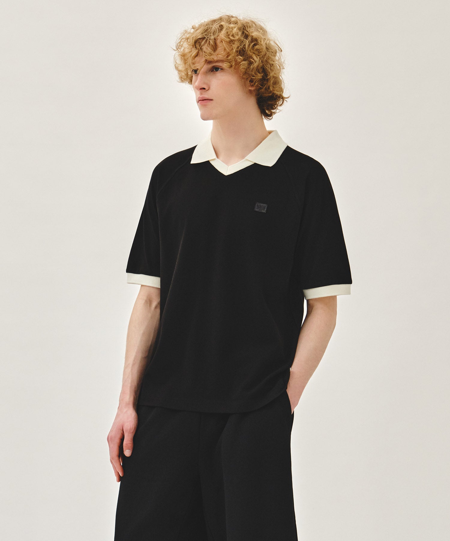 Marithe & Francois Girbaud - Small Classic Logo Pk Collar Point Tee (Black) product image 2 | TRAB K-Fashion Australia