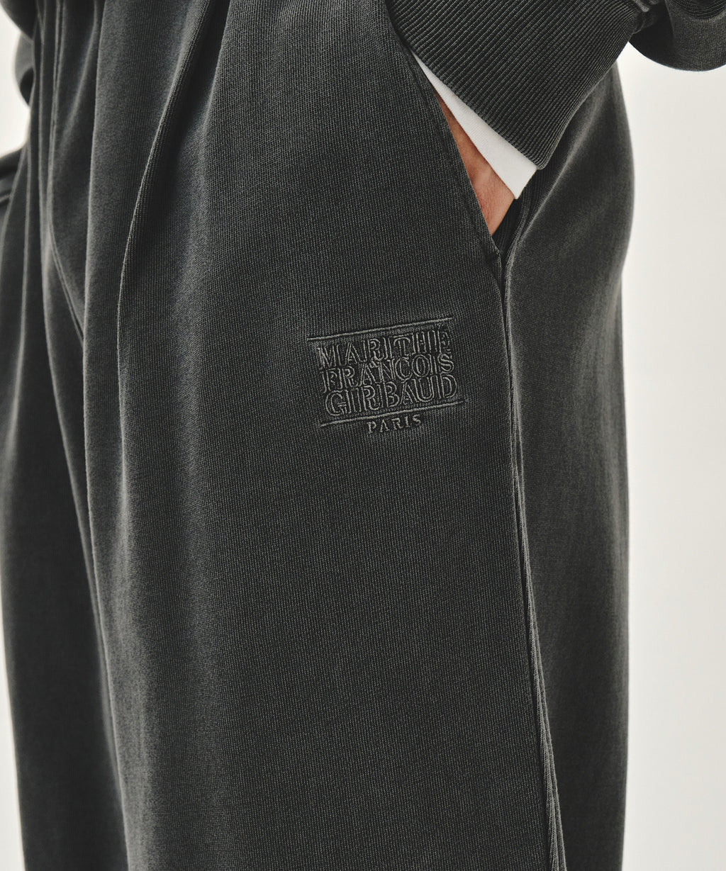 Marithe & Francois Girbaud - Outline Classic Logo Dyeing Tuck Wide Sweat Pants (Charcoal) product image 2 | TRAB K-Fashion Australia