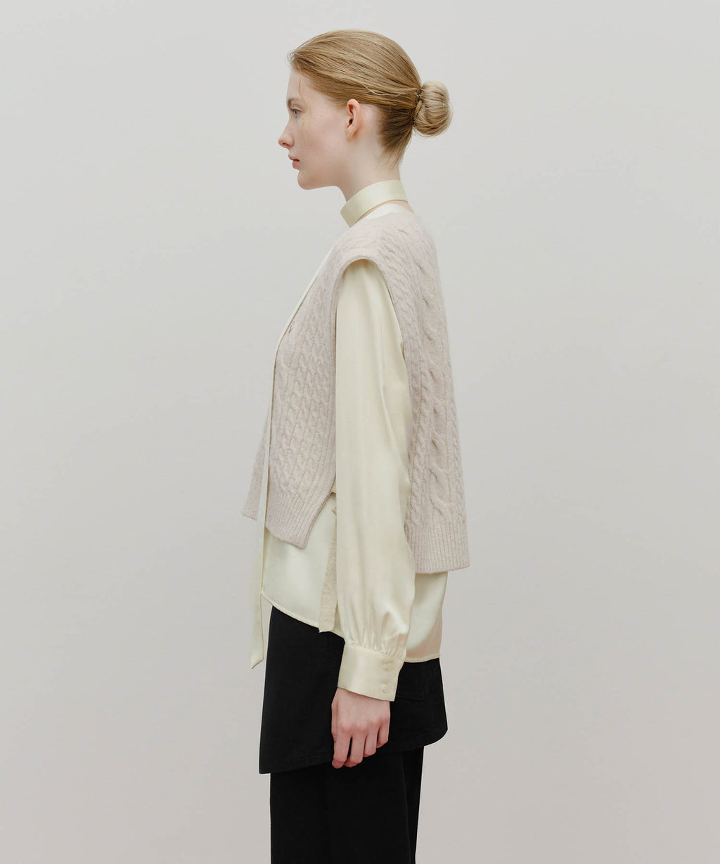 Marithe & Francois Girbaud - Side Ribbon Knit Vest (Ivory) product image 2 | TRAB K-Fashion Australia