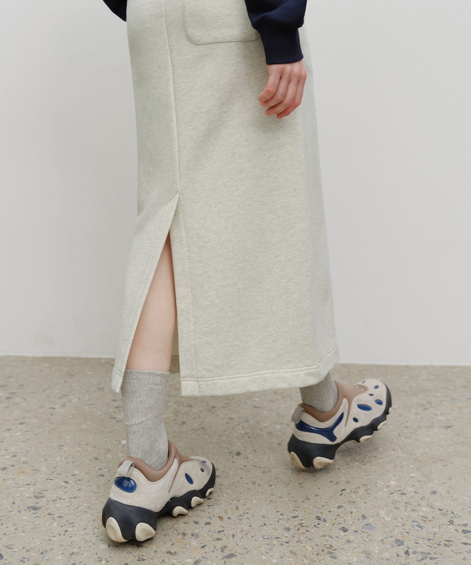 Marithe & Francois Girbaud - Embroidery Classic Logo Sweat Skirt (Oatmeal) product image 2 | TRAB K-Fashion Australia
