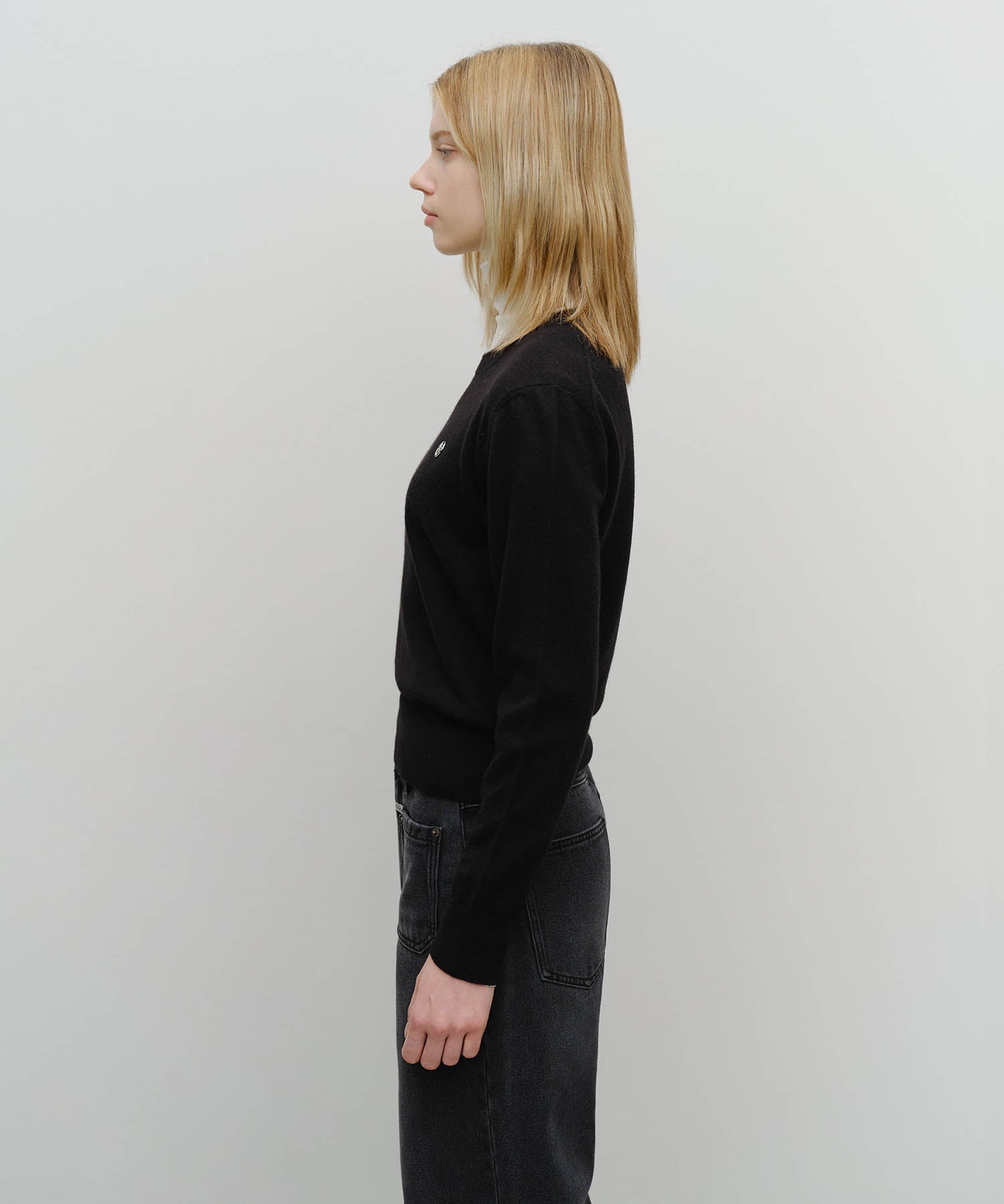 Marithe & Francois Girbaud - Basic Crop Knit Pullover (Black) product image 2 | TRAB K-Fashion Australia