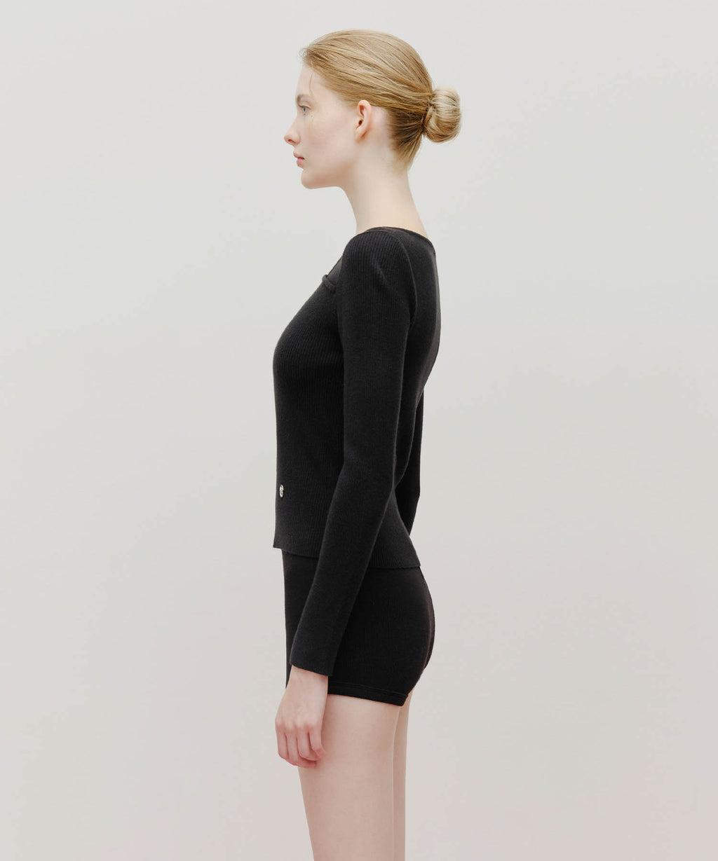 Marithe & Francois Girbaud - Circle Logo Neck Point Knit (Black) product image 2 | TRAB K-Fashion Australia