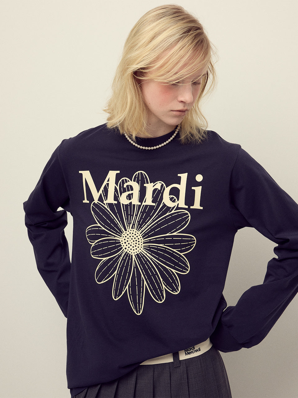 Mardi Mercredi - Tshirt Long Sleeve Flowermardi (Navy Cream) product image 1 | TRAB K-Fashion Australia