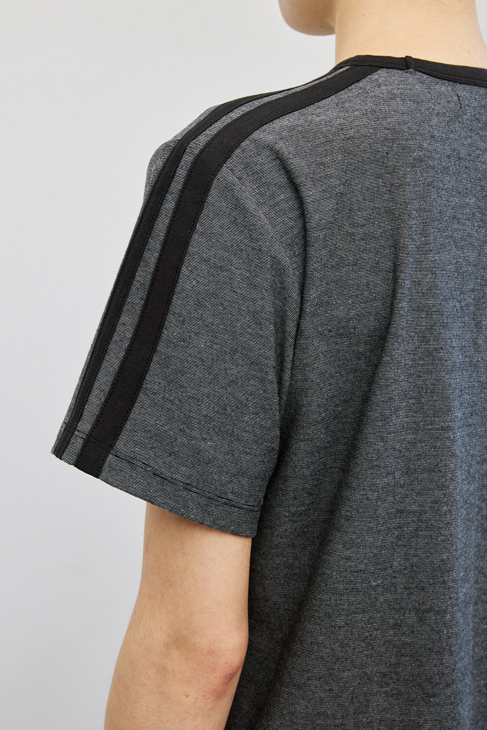 Hatchingroom - Lines Tee (Black) product image 14 | TRAB K-Fashion Australia