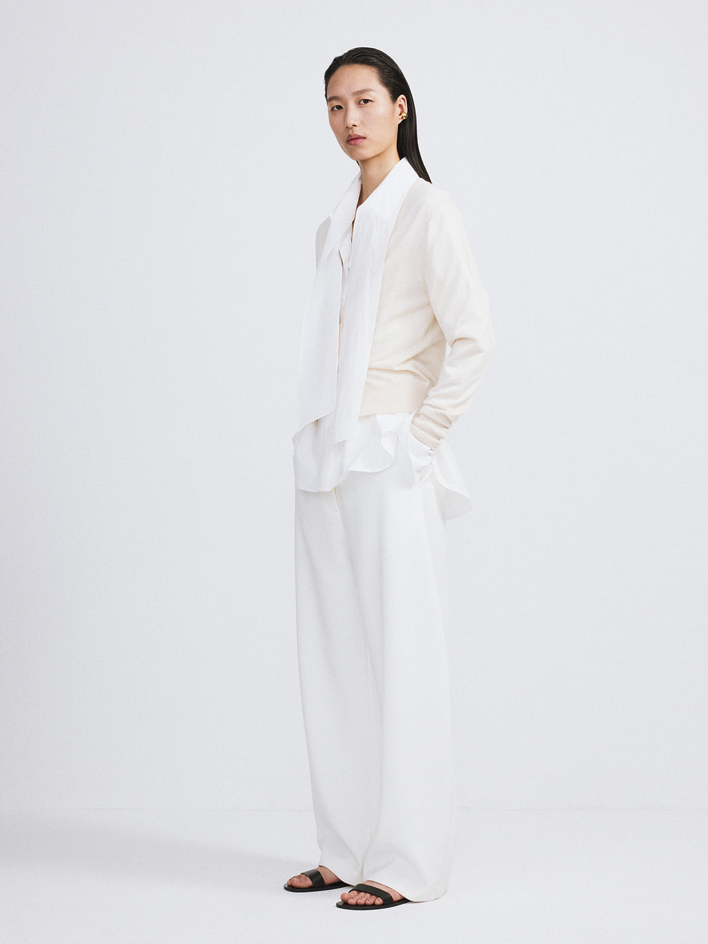 Recto - Silk-Cashmere Knit Cardigan (Cream) product image 2 | TRAB K-Fashion Australia