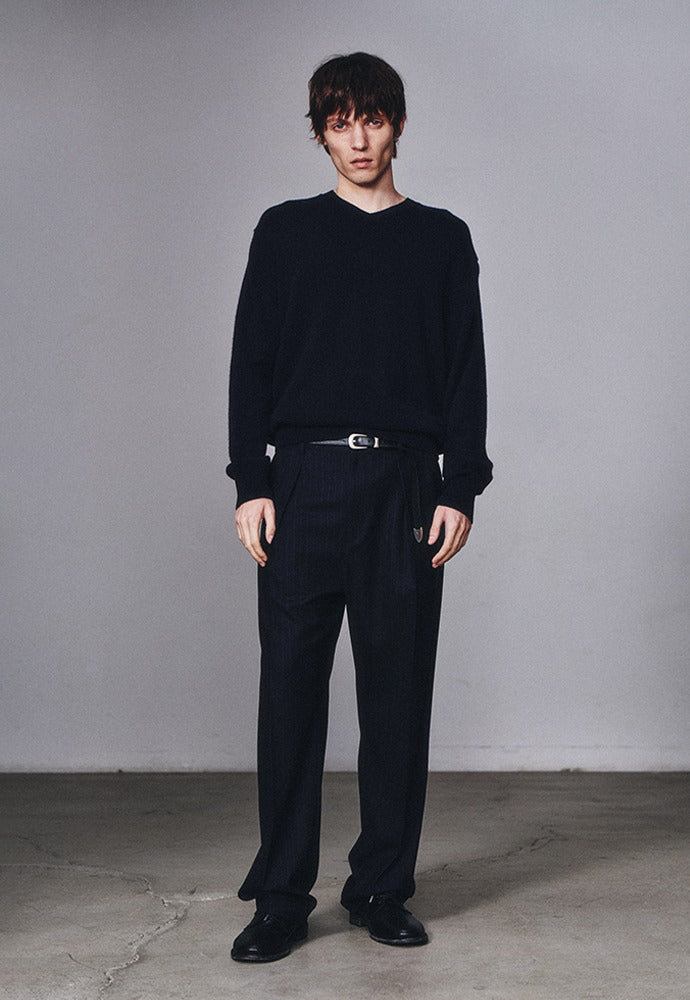 Art if acts - Cashmere V-Neck Knit (Dark Navy) product image 1 | TRAB K-Fashion Australia