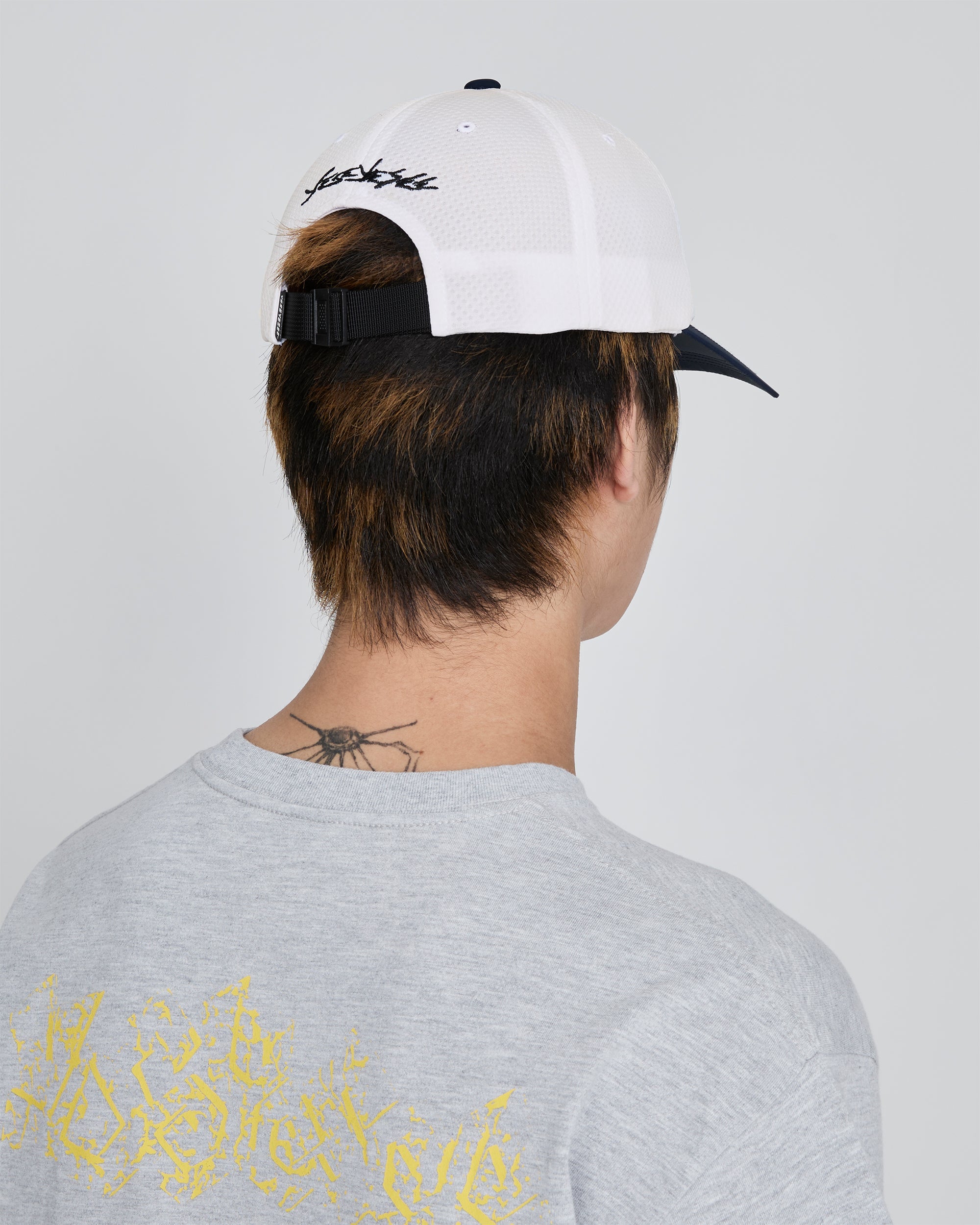 yeseyesee - Y.E.S Mesh Cap (White) product image 6 | TRAB K-Fashion Australia