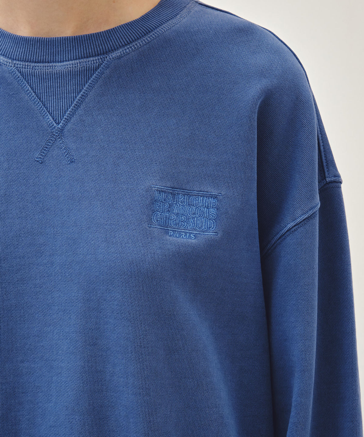 Marithe & Francois Girbaud - Outline Classic Logo Dyeing Oversized Sweatshirt (Blue) product image 4 | TRAB K-Fashion Australia