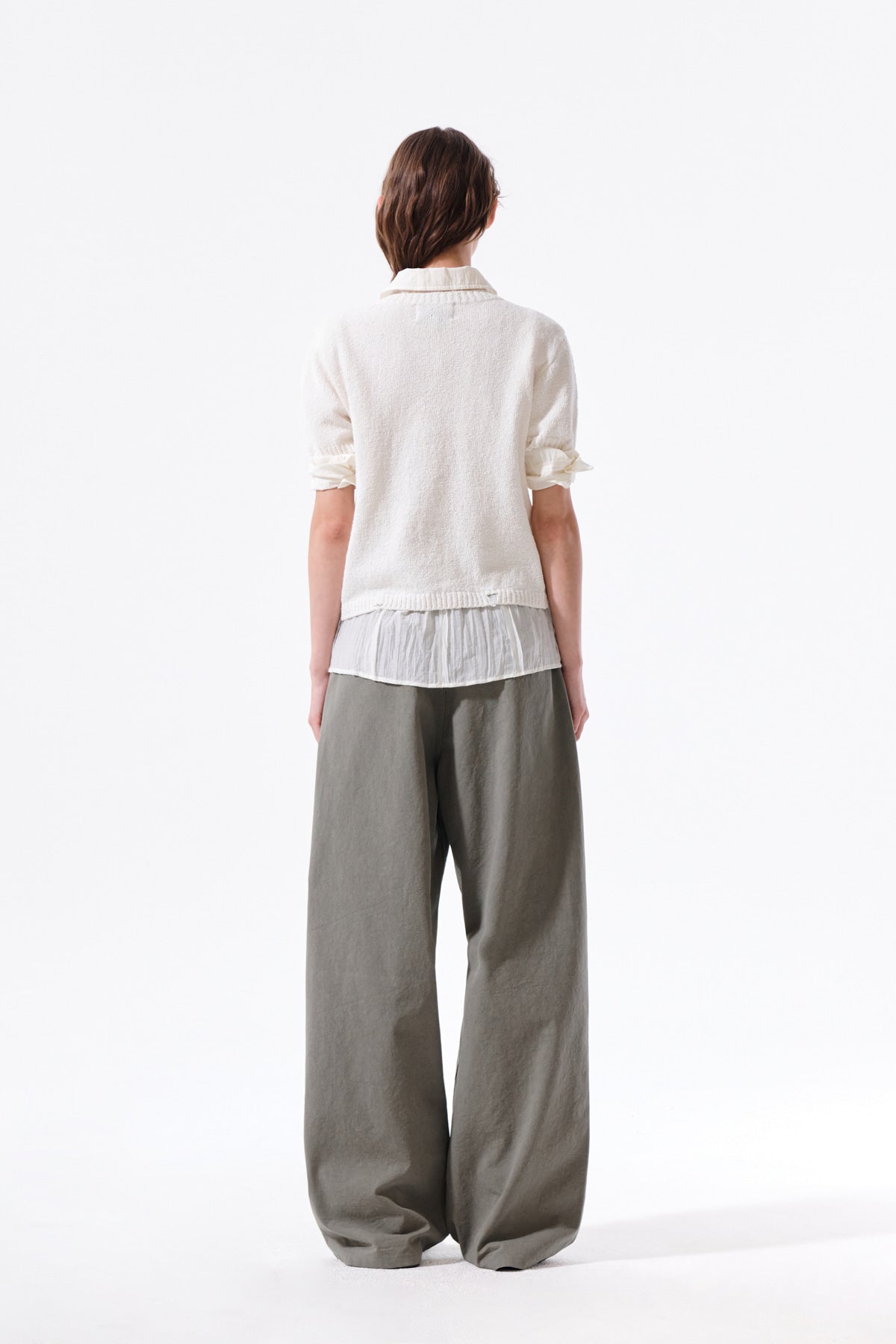 Matin Kim - Half Sleeve Logo Pullover (White) product image 7 | TRAB K-Fashion Australia