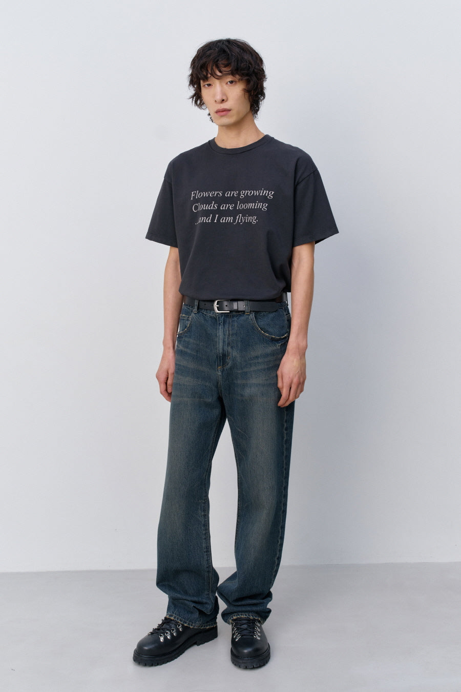 Insilence - Lettering Graphic T-shirt (Vintage Black) product image 3 | TRAB K-Fashion Australia