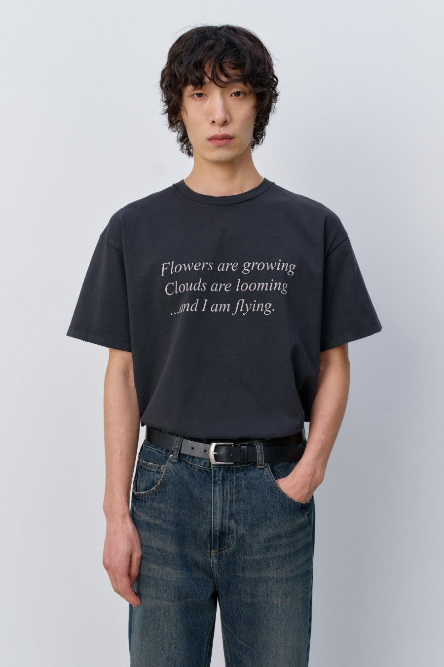 Insilence - Lettering Graphic T-shirt (Vintage Black) product image 6 | TRAB K-Fashion Australia