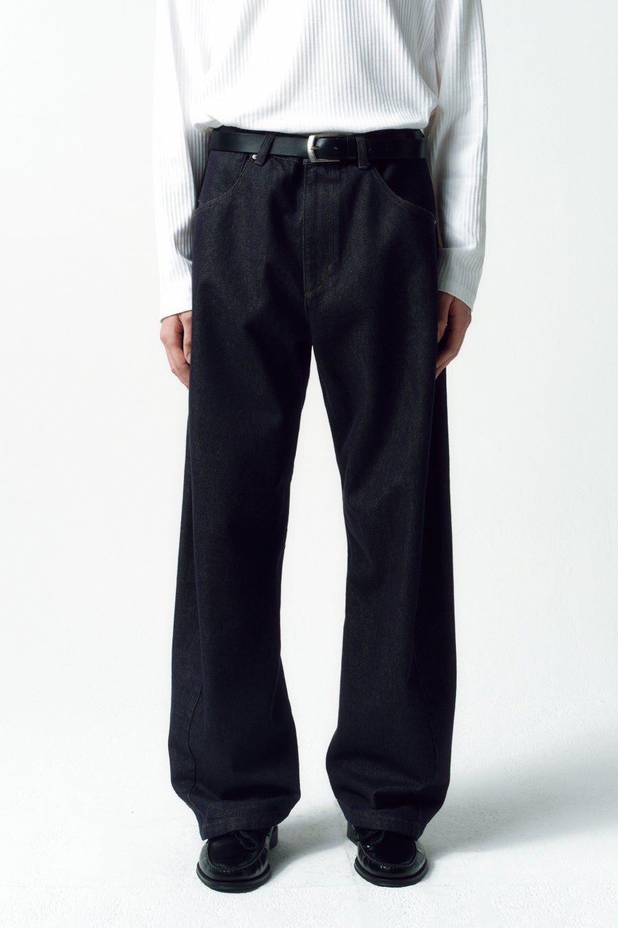 Insilence - Engineer Fit Denim Pants (Rinsed Indigo) product image 6 | TRAB K-Fashion Australia