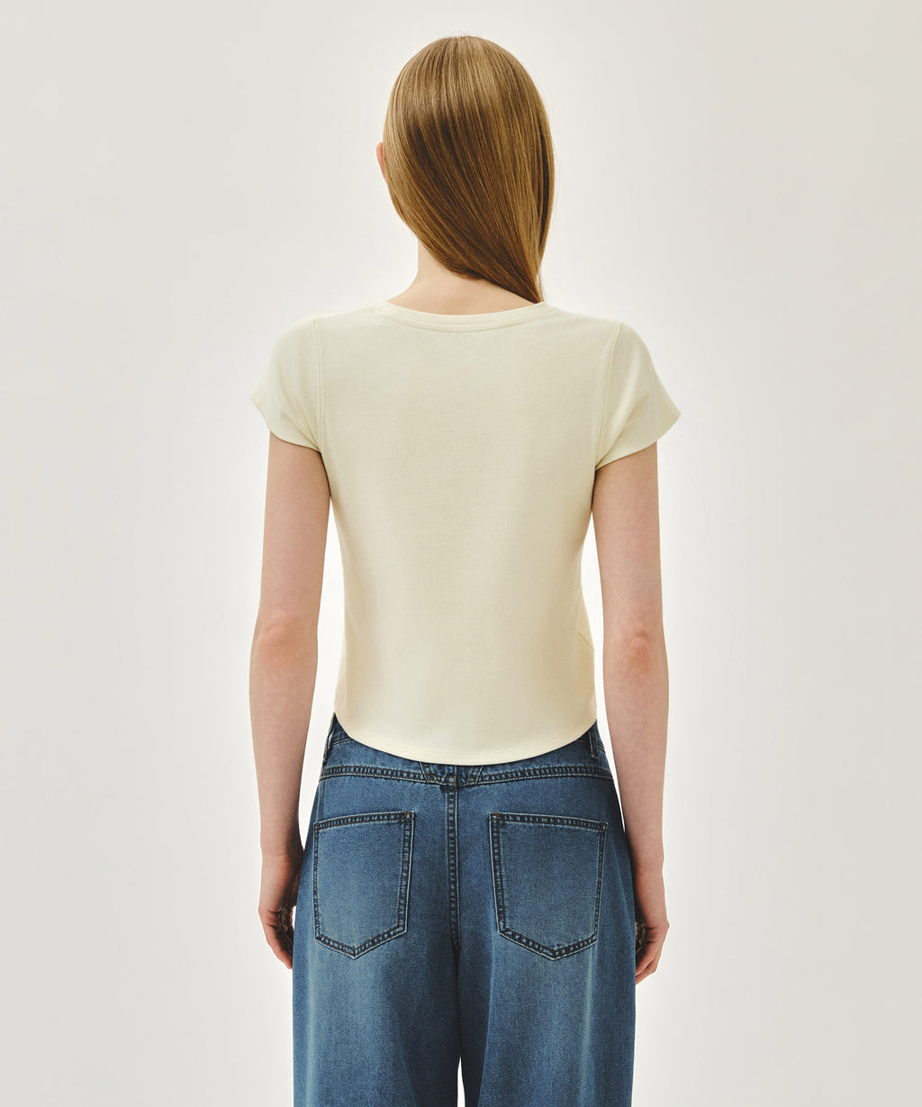 Marithe & Francois Girbaud - Flower Classic Logo Cap Sleeve Slim Crop Tee (Cream) product image 3 | TRAB K-Fashion Australia