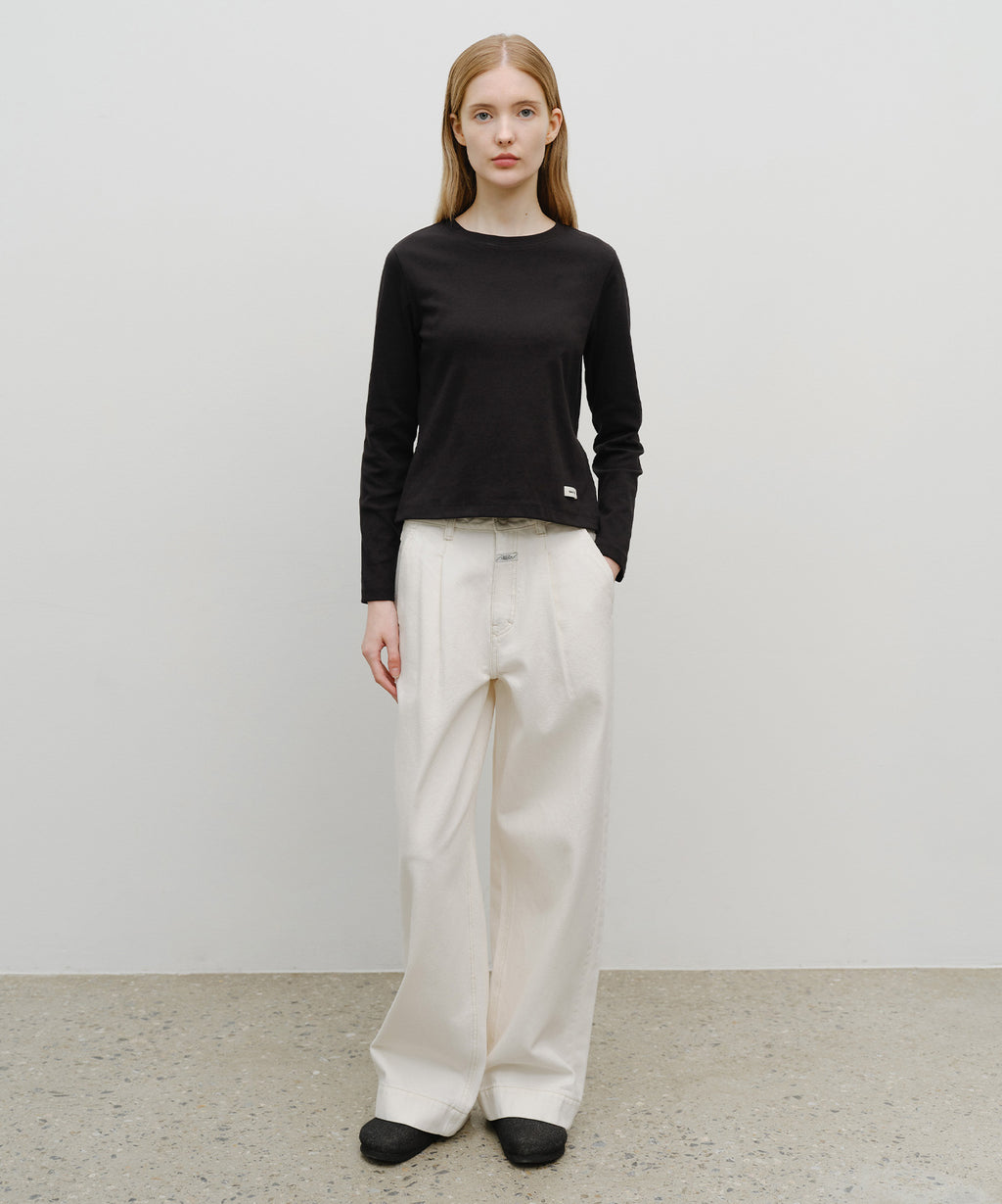 Marithe & Francois Girbaud - Low-waist Tuck Wide Denim Pants (Ecru) product image 4 | TRAB K-Fashion Australia