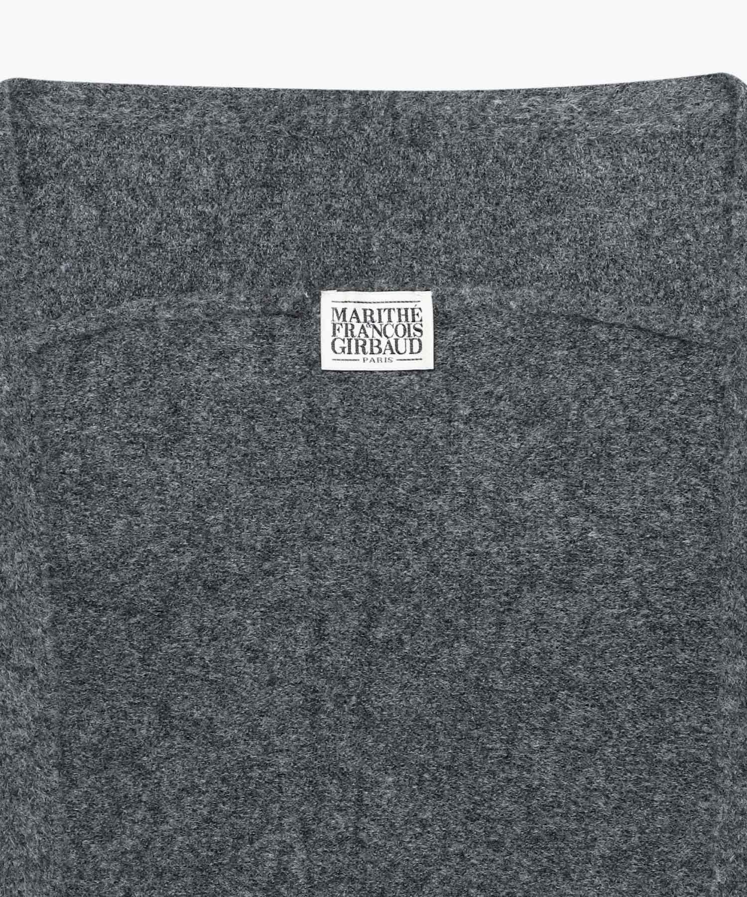 Marithe & Francois Girbaud - Circle Logo Shawl Muffler (Charcoal) product image 3 | TRAB K-Fashion Australia