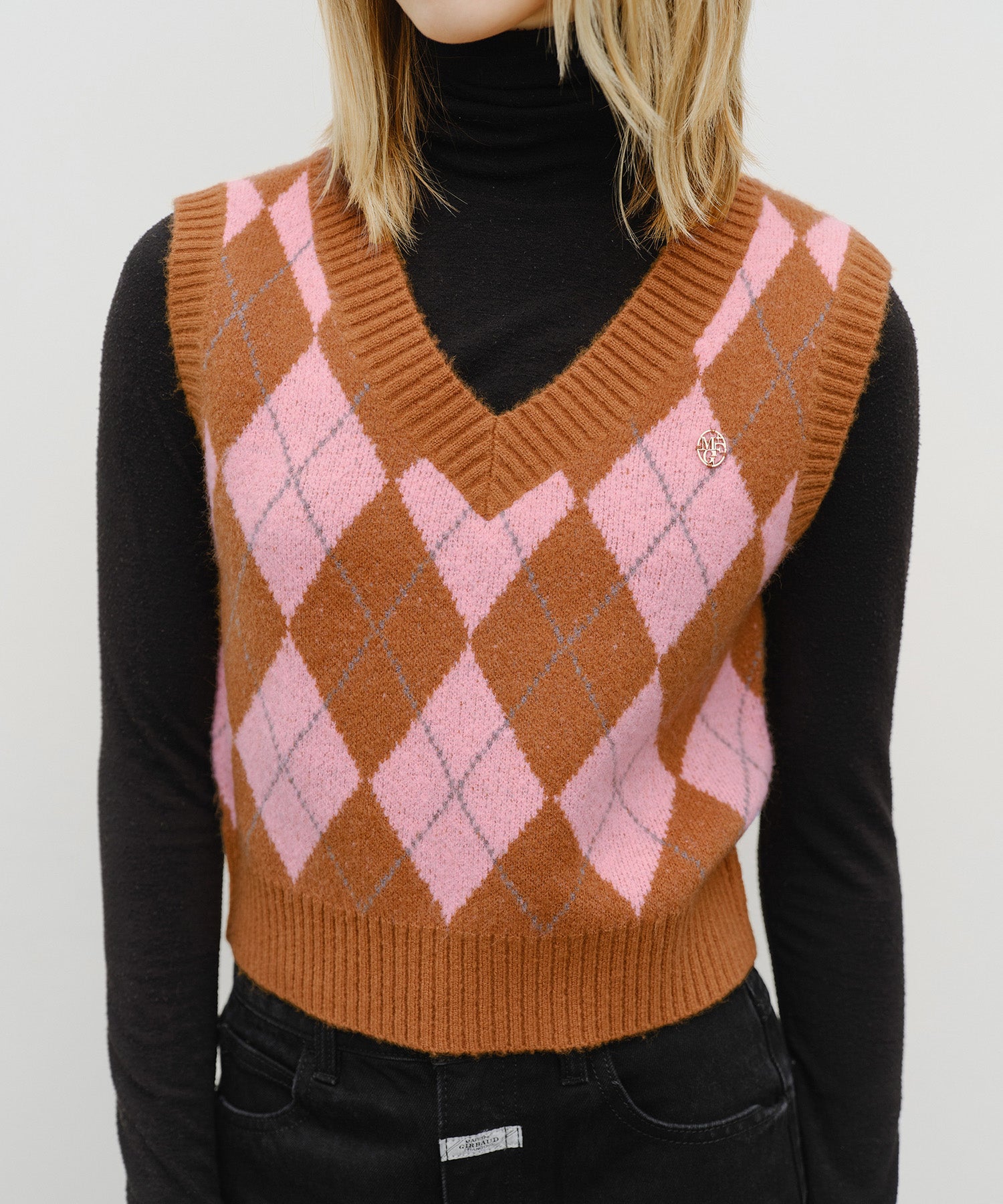 Marithe & Francois Girbaud - Argyle V-neck Knit Vest (Beige) product image 3 | TRAB K-Fashion Australia