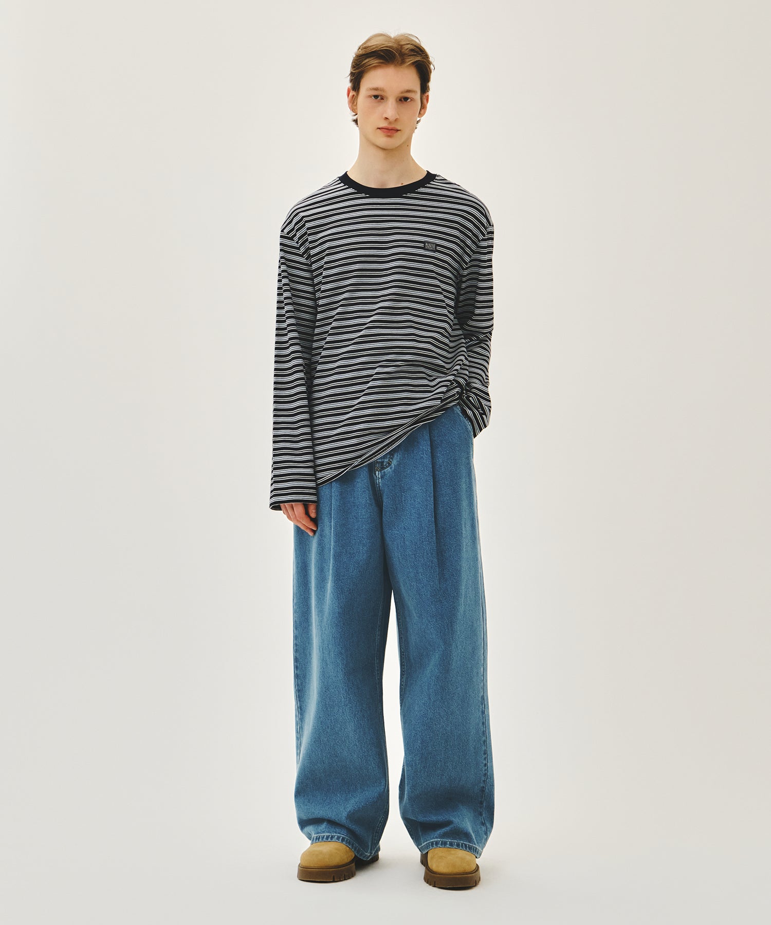 Marithe & Francois Girbaud - New M Low-waist Tuck Wide Denim Pants (Blue) product image 3 | TRAB K-Fashion Australia
