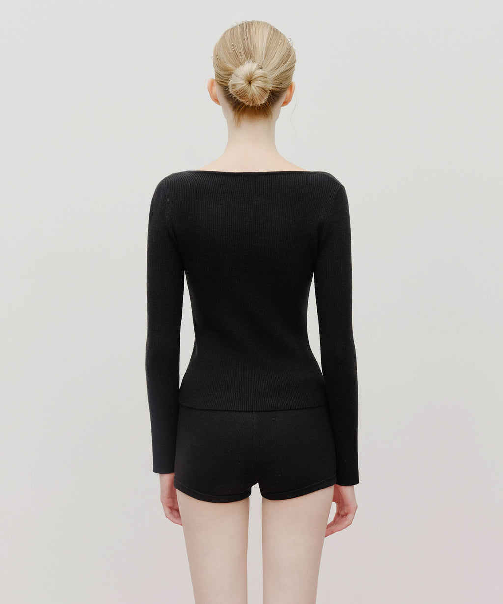 Marithe & Francois Girbaud - Circle Logo Neck Point Knit (Black) product image 3 | TRAB K-Fashion Australia