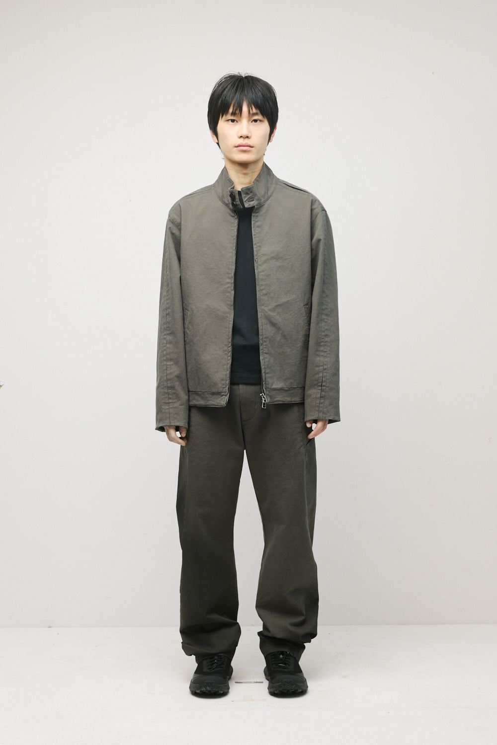 Hatchingroom - Silent Harrington Jacket (Dark Khaki) product image 5 | TRAB K-Fashion Australia