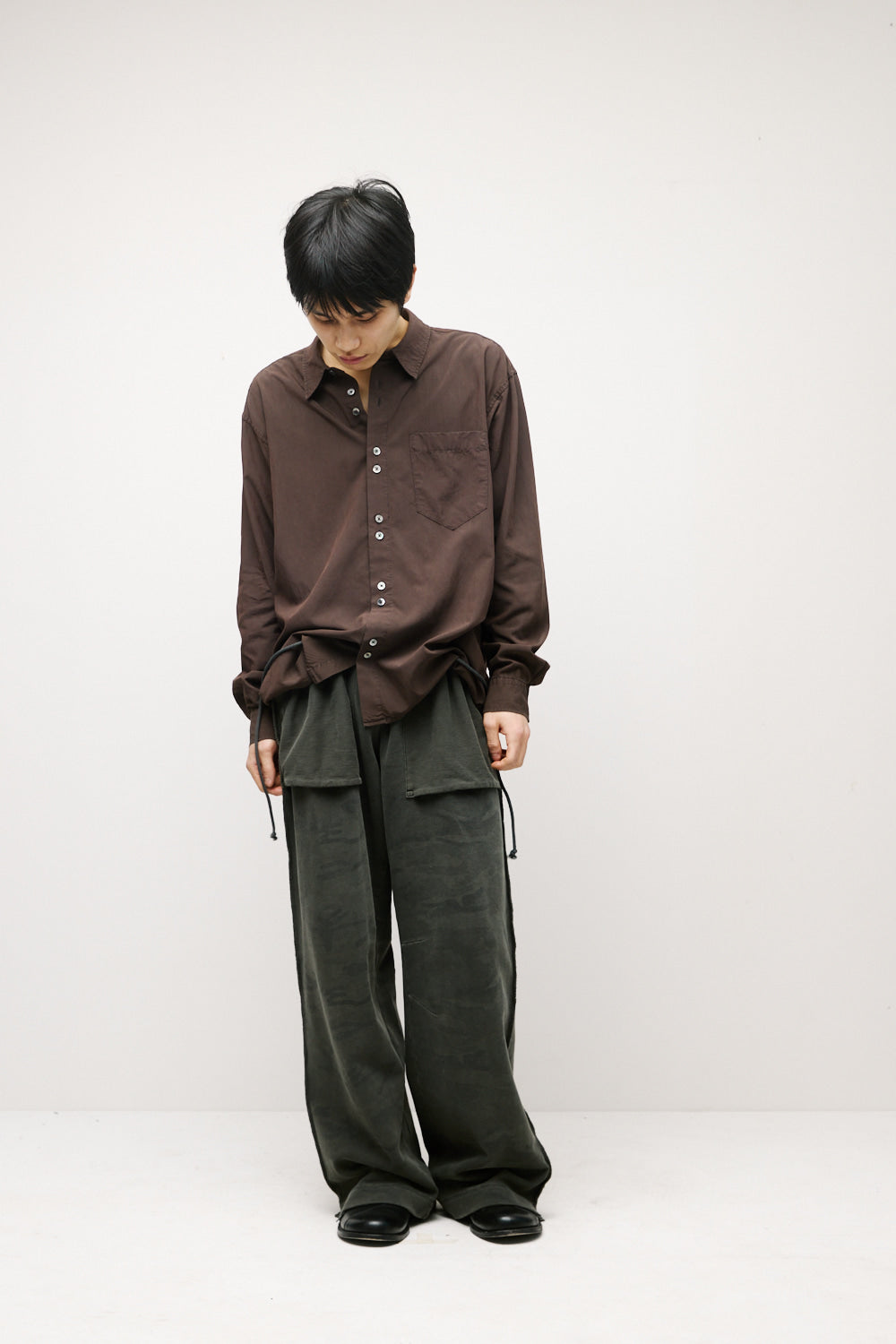 Hatchingroom - Reverse Sweat Pants Camo (Dark Khaki) product image 8 | TRAB K-Fashion Australia