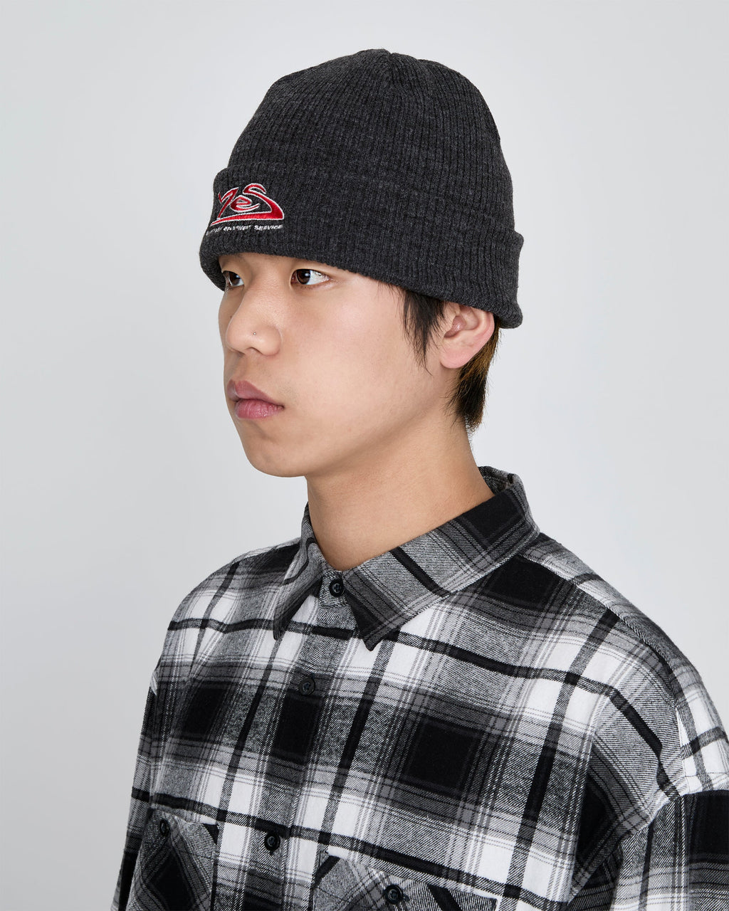 yeseyesee - Y.E.S Reversible Beanie (Charcoal) product image 10 | TRAB K-Fashion Australia