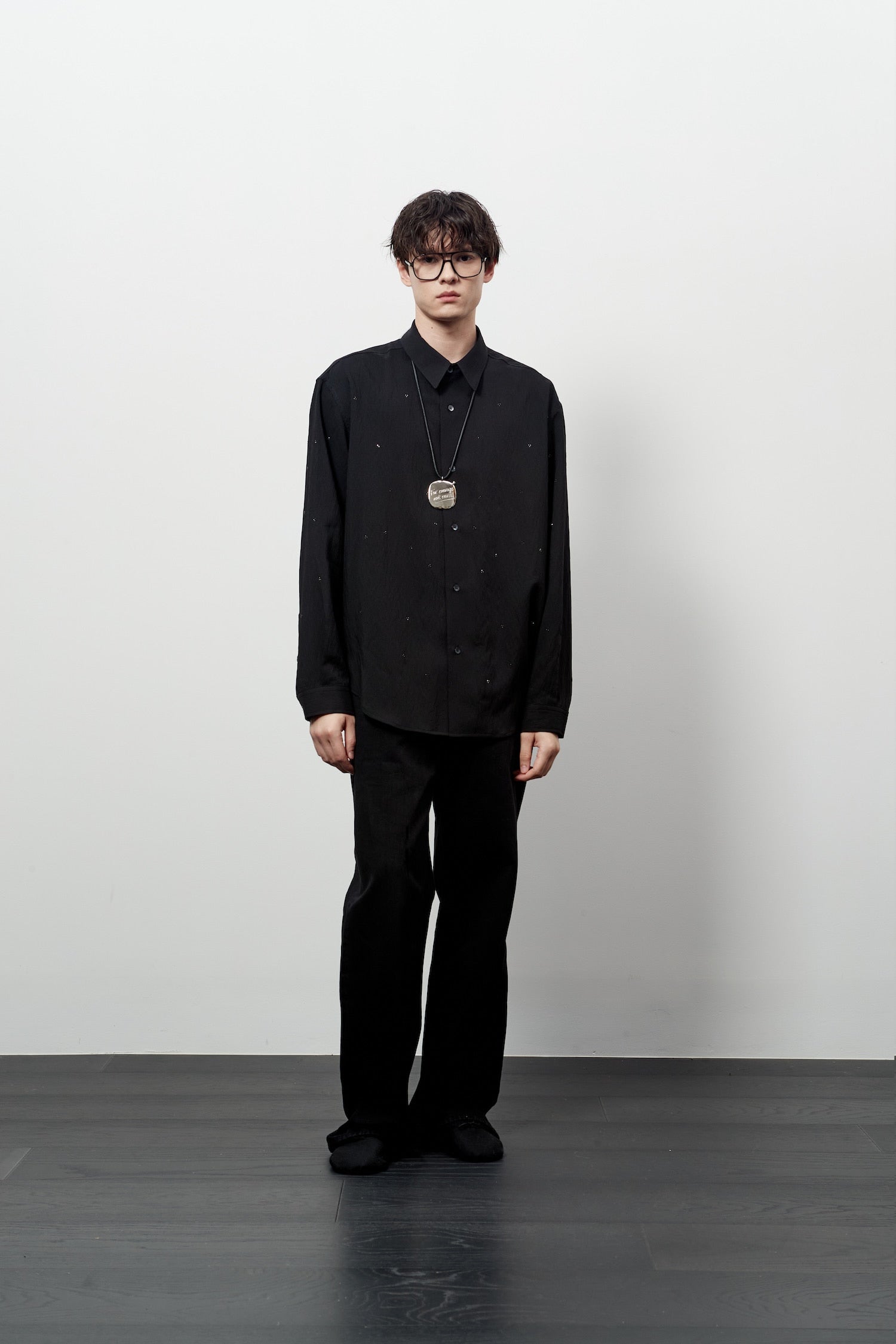 Stu - Crystal Stripe Shirt (Black) product image 6 | TRAB K-Fashion Australia