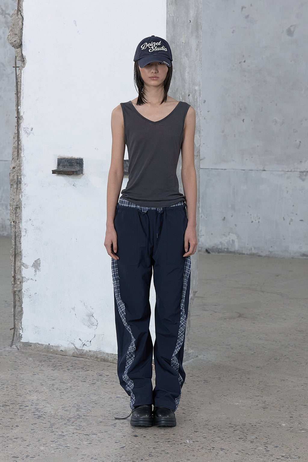 Deinet - Ist Kultur Sleeveless (Charcoal) product image 1 | TRAB K-Fashion Australia