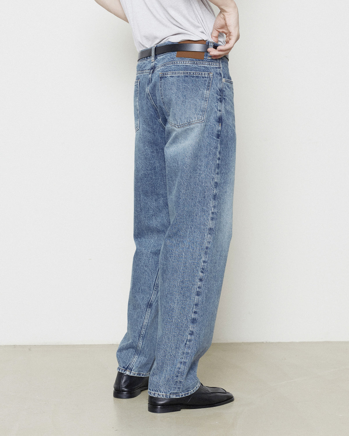 Brownyard - Regular Denim (Mid Blue) product image 3 | TRAB K-Fashion Australia