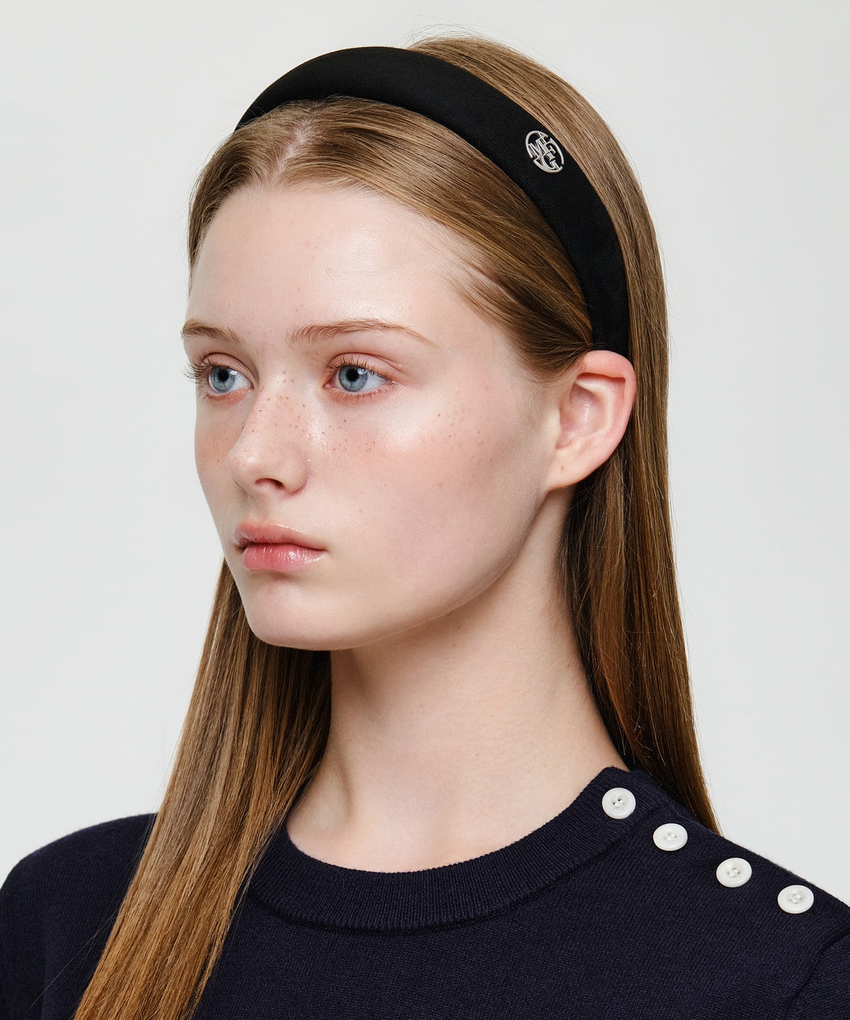 Marithe & Francois Girbaud - Circle Logo Suede Hairband (Black) product image 4 | TRAB K-Fashion Australia