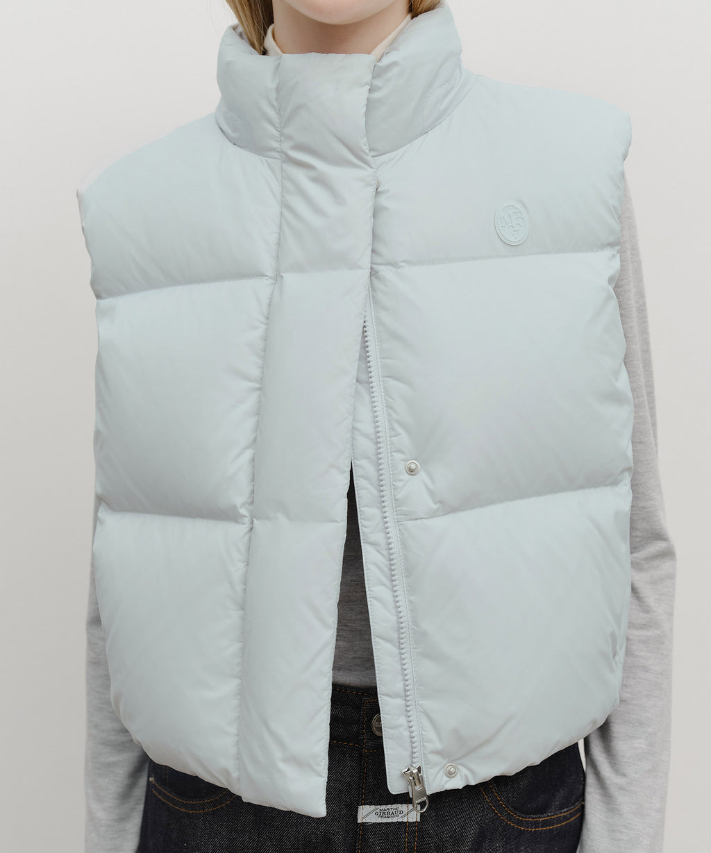 Marithe & Francois Girbaud - Circle Logo Crop Hooded Down Vest (Mint Gray) product image 4 | TRAB K-Fashion Australia
