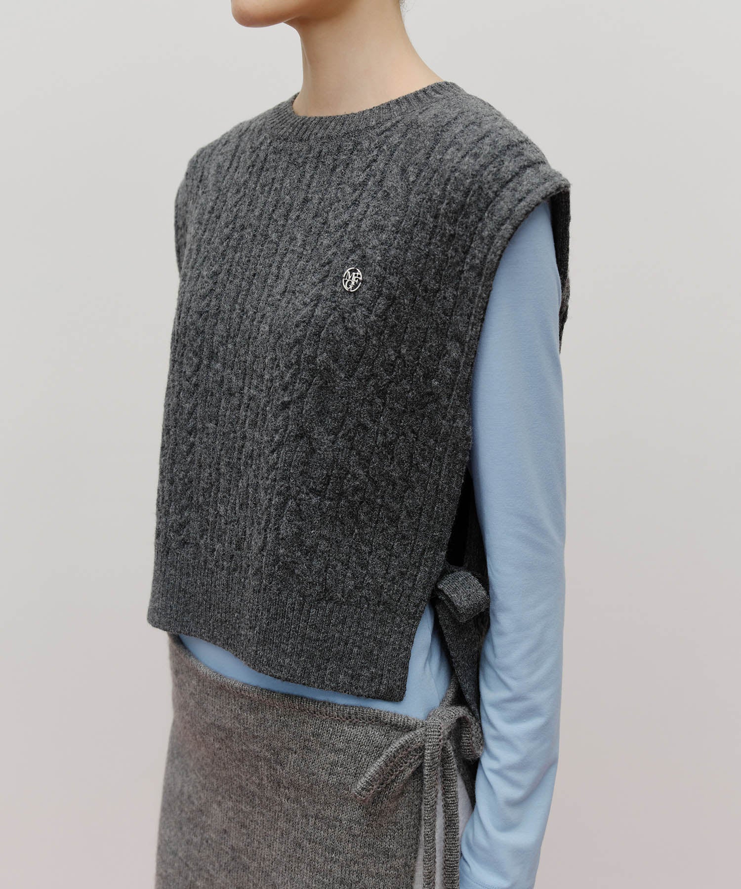 Marithe & Francois Girbaud - Side Ribbon Knit Vest (Charcoal) product image 4 | TRAB K-Fashion Australia