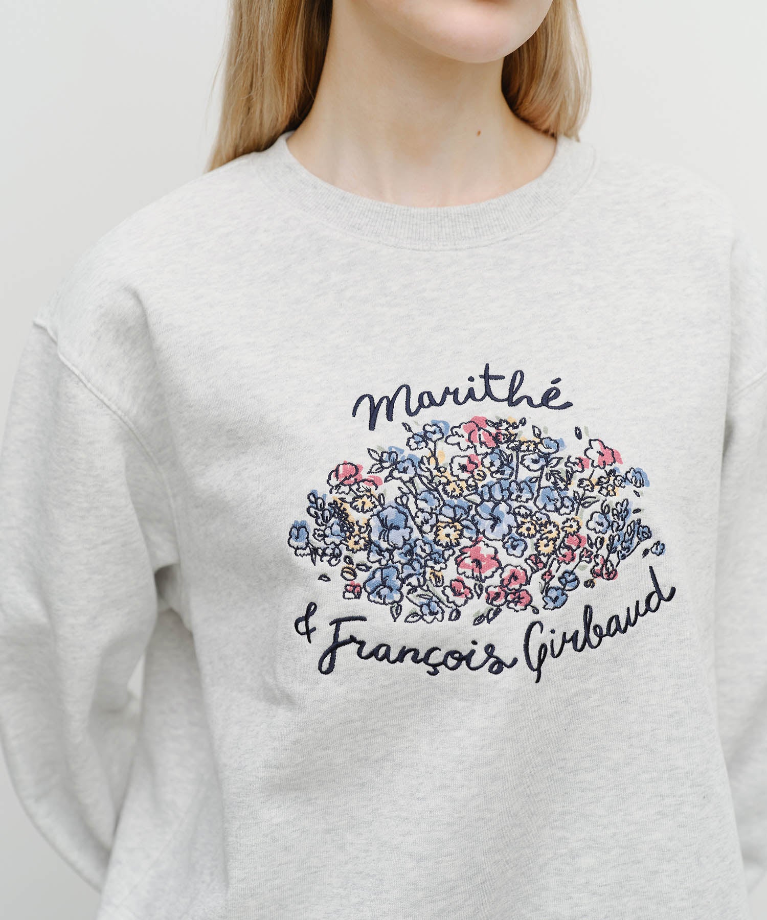 Marithe & Francois Girbaud - Bouquet Graphic Sweatshirt (Light Heather Gray) product image 4 | TRAB K-Fashion Australia