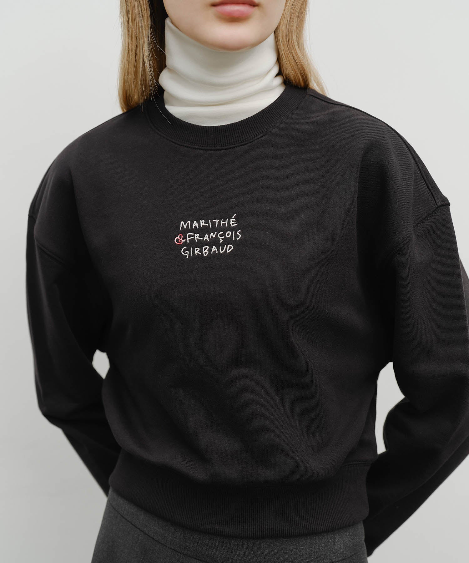Marithe & Francois Girbaud - Marithe Love Graphic Crop Sweatshirt (Black) product image 4 | TRAB K-Fashion Australia