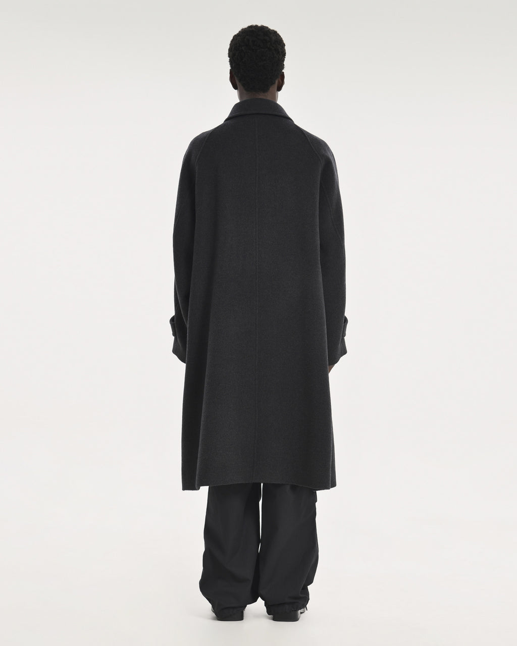 Brownyard - Balmacaan Coat (Charcoal) product image 2 | TRAB K-Fashion Australia