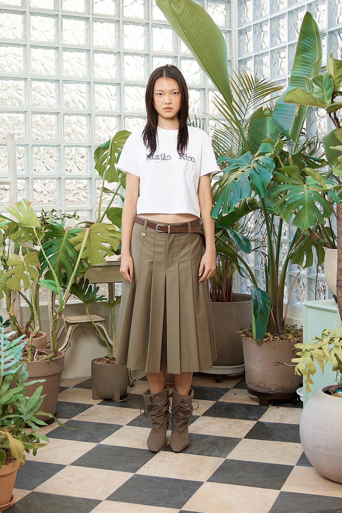 Matin Kim - Bermuda Pleats Skirt Pants (Khaki) product image 7 | TRAB K-Fashion Australia