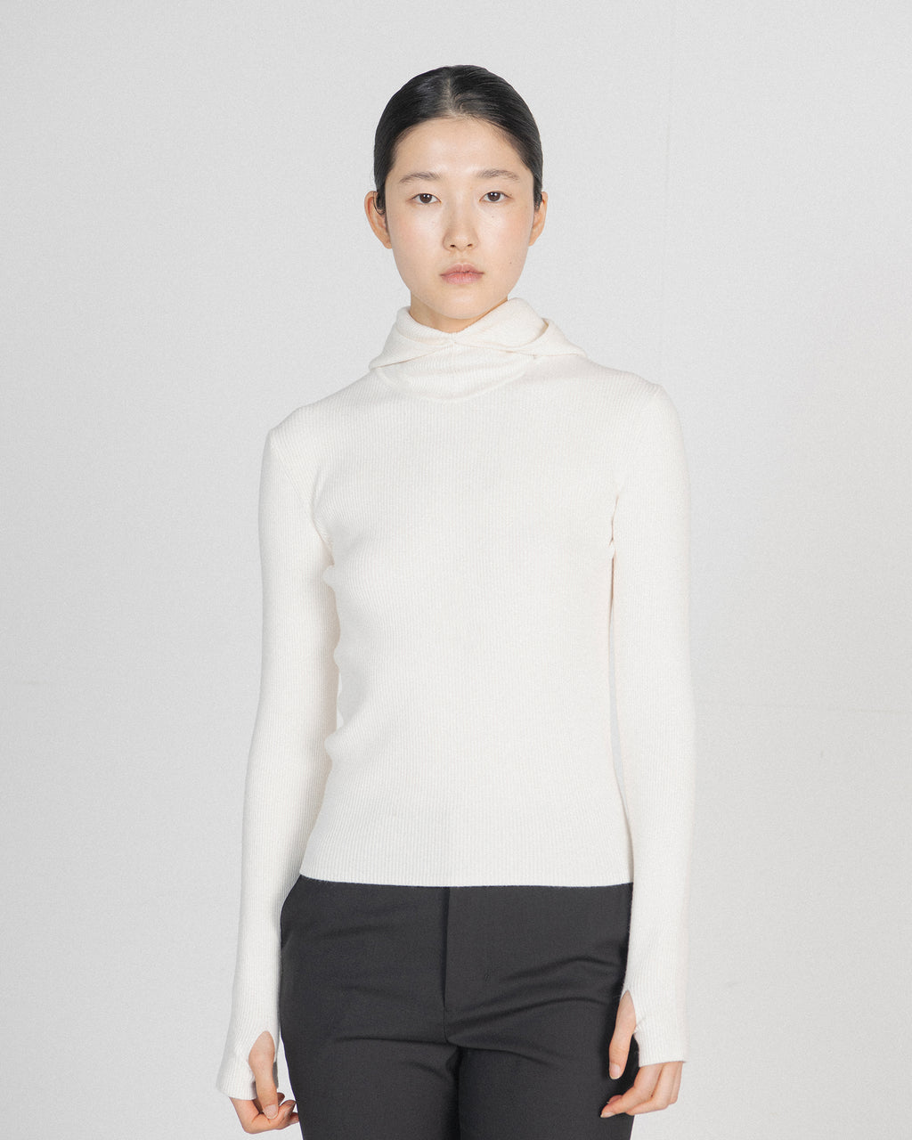 Brownyard - Hood Knit (Ivory) product image 1 | TRAB K-Fashion Australia